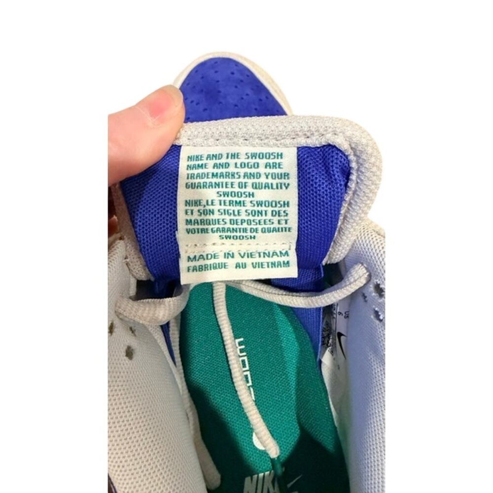 Nike SB Dunk Low Hyper Malachite Royal Green Gum Sneakers Men US 6 / Women 7.5 - Picture 11 of 11